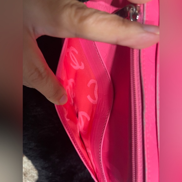 Chanel Cambon Wallet - Picture 14 of 15